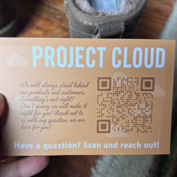 Classic Ultra Mini Boots Size 7 NEW IN BOX WITH TAGS - Picture 5 of 5